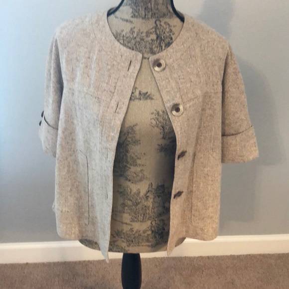 Top/Jacket - Picture 2 of 7